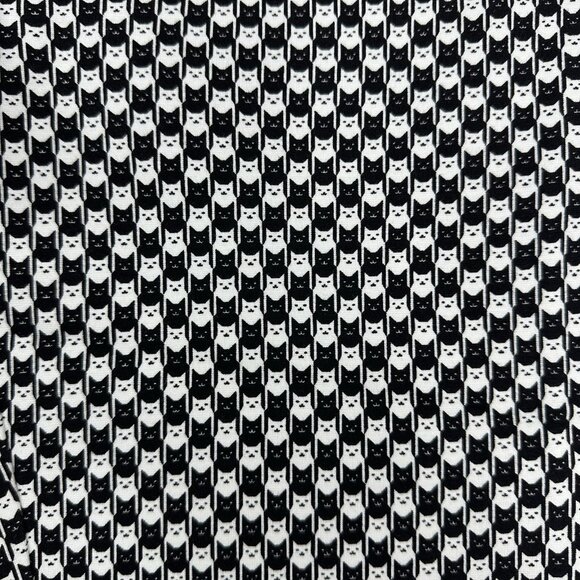 Betabrand Women NWT White Catstooth Skinny-Leg Pencil Dress Yoga Pant XS Petite - Picture 4 of 15